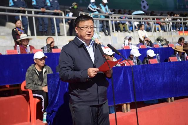 全民健身——2025上海乡村“铁人三项”迎新嘉年华举行