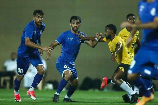 贾诚25+9山东大胜广东 吴前23分浙江胜广州